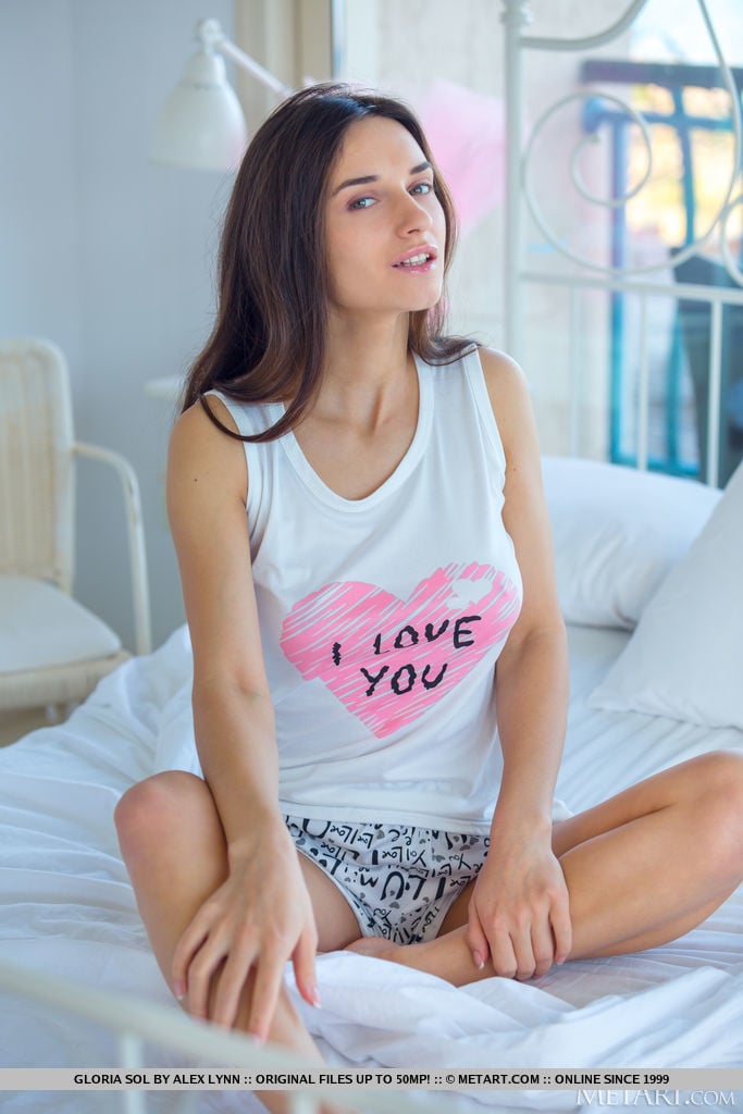 MetArt presents Gloria Sol - Morning Rise