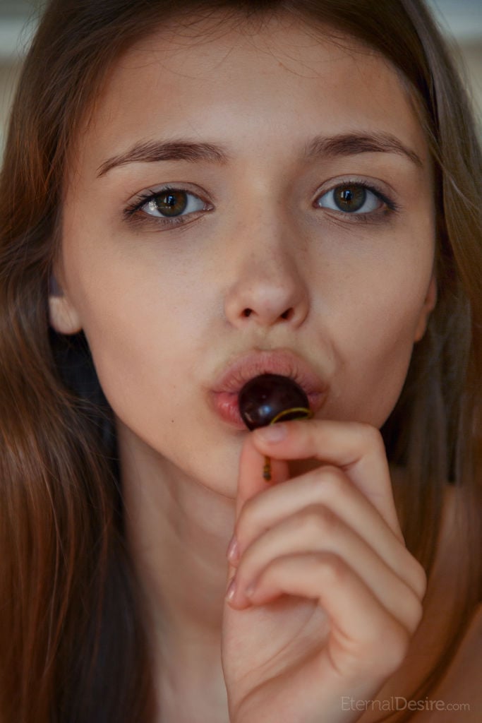 EternalDesire presents Mila - Cherry