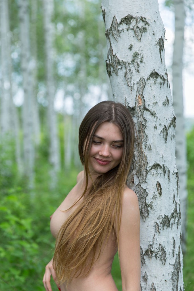 Georgia - Naked sweetie poses in the birch forest