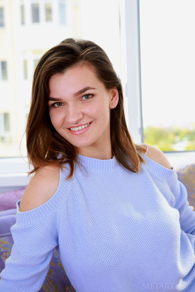 Sofia Vera - Modest brunette takes off clothes to show naked beauty