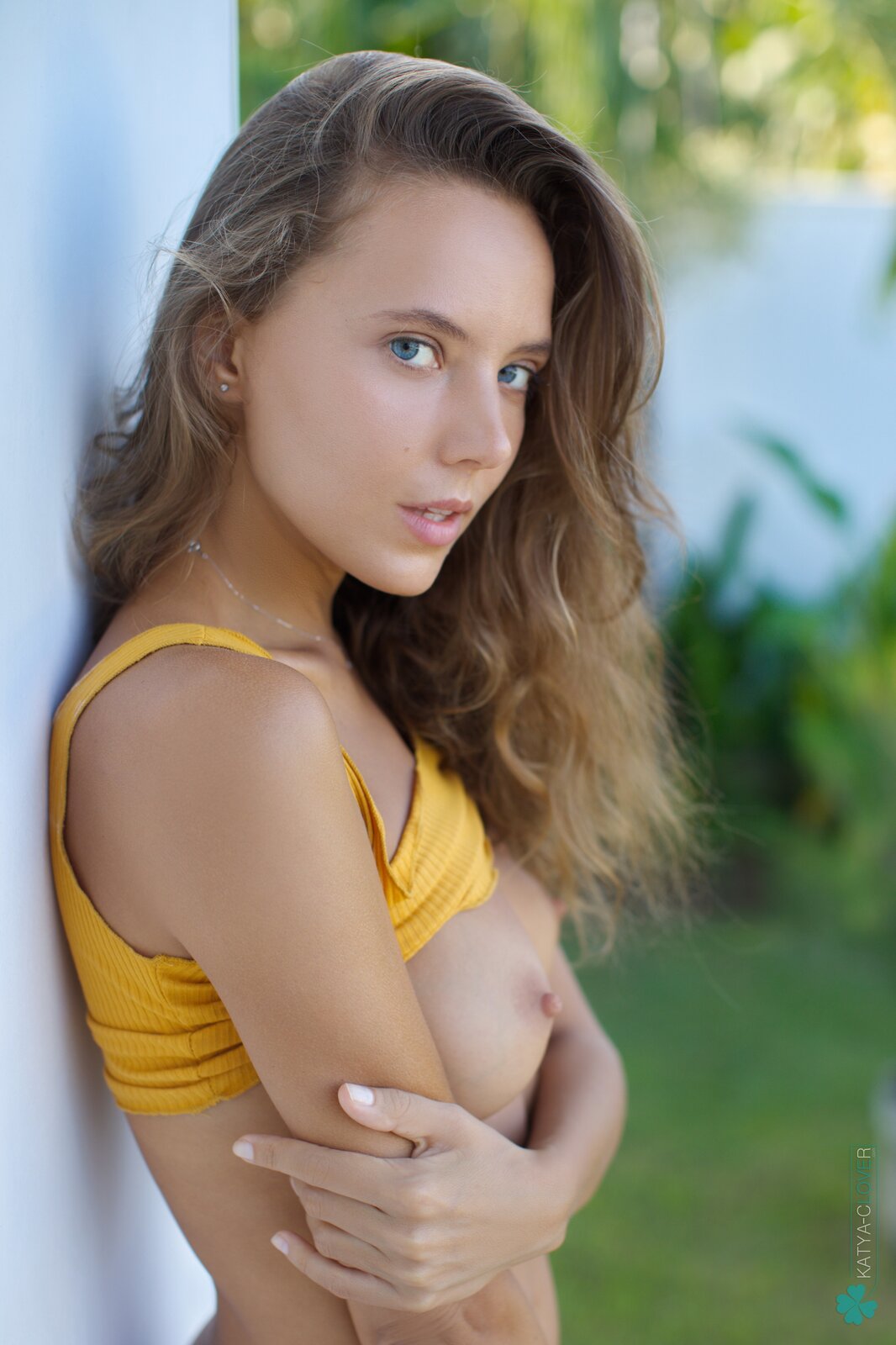 Katya Clover in Selfie Time