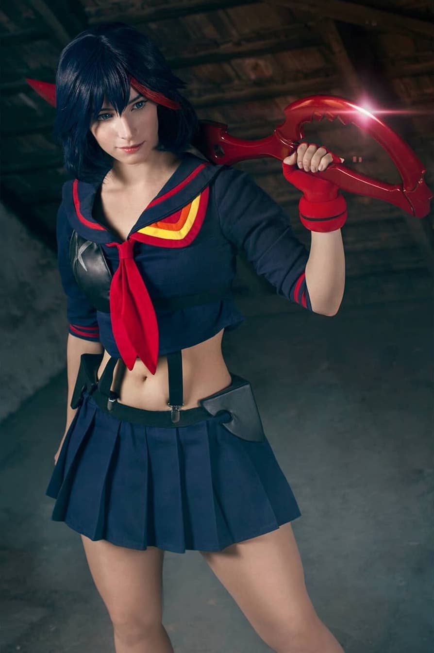 Enji Night is a pro when it comes to cosplay