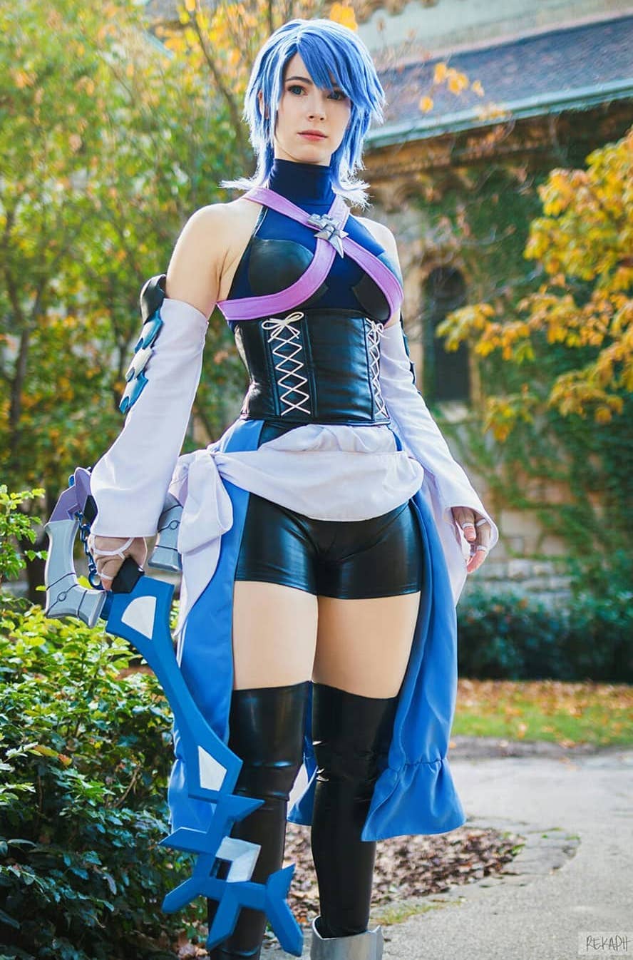 Enji Night is a pro when it comes to cosplay