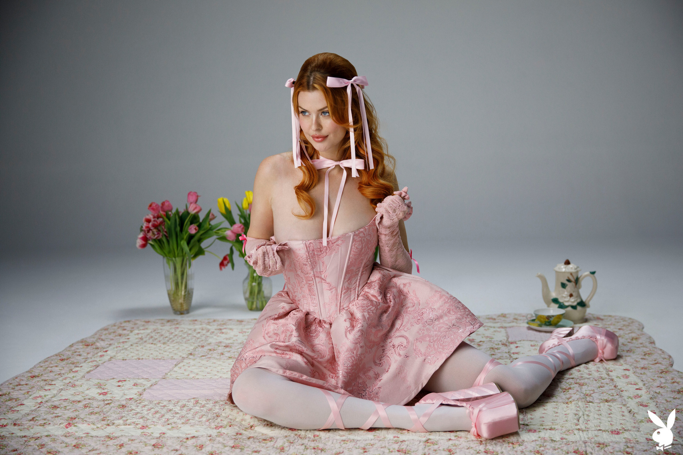 Elly Clutch,Emily Kaye,Kayley Gunner,Nicole Kitt,Vanna Bardot, - Playboy Girls